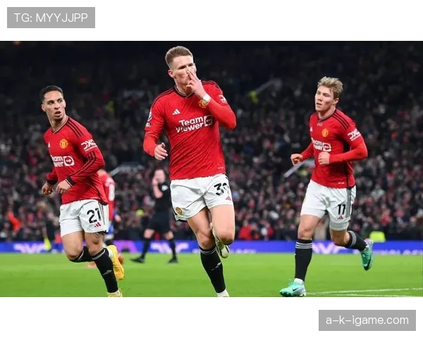 切尔西遭遇严重伤病潮,阵容深度告急引发状态担忧 切尔西遭遇严重伤病潮,阵容深度告急引发状态担忧