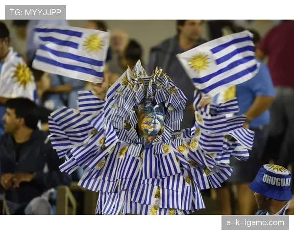 乌拉圭队战术革新显成效：灵活应变与团队协作助推状态回升