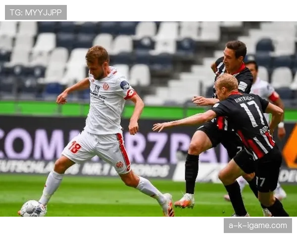 多特蒙德防线表现持续不稳，对赛季竞争稳定性构成考验