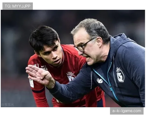 尼科·威廉斯的无球跑动与纵深冲击战术价值分析 尼科·威廉斯的无球跑动与纵深冲击战术价值分析