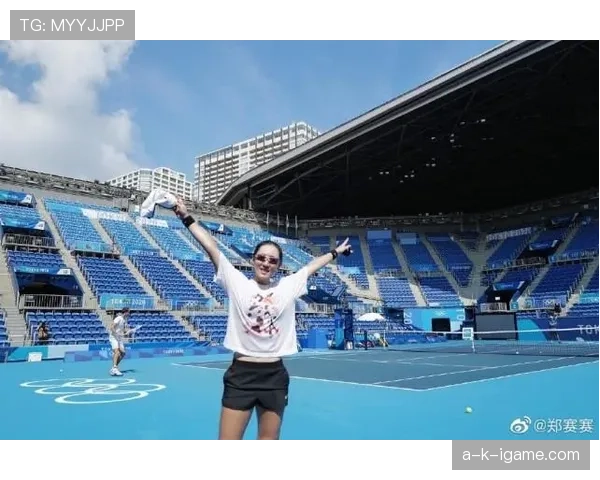 郑赛赛训练完直接啃鸡腿？这自律和放纵切换得太丝滑了